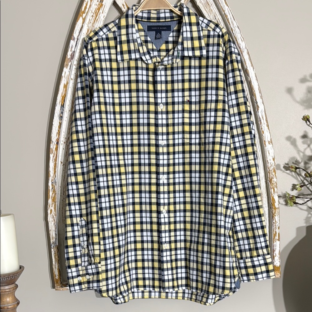 Tommy Hilfiger Yellow and Black Casual Button Down Shirt